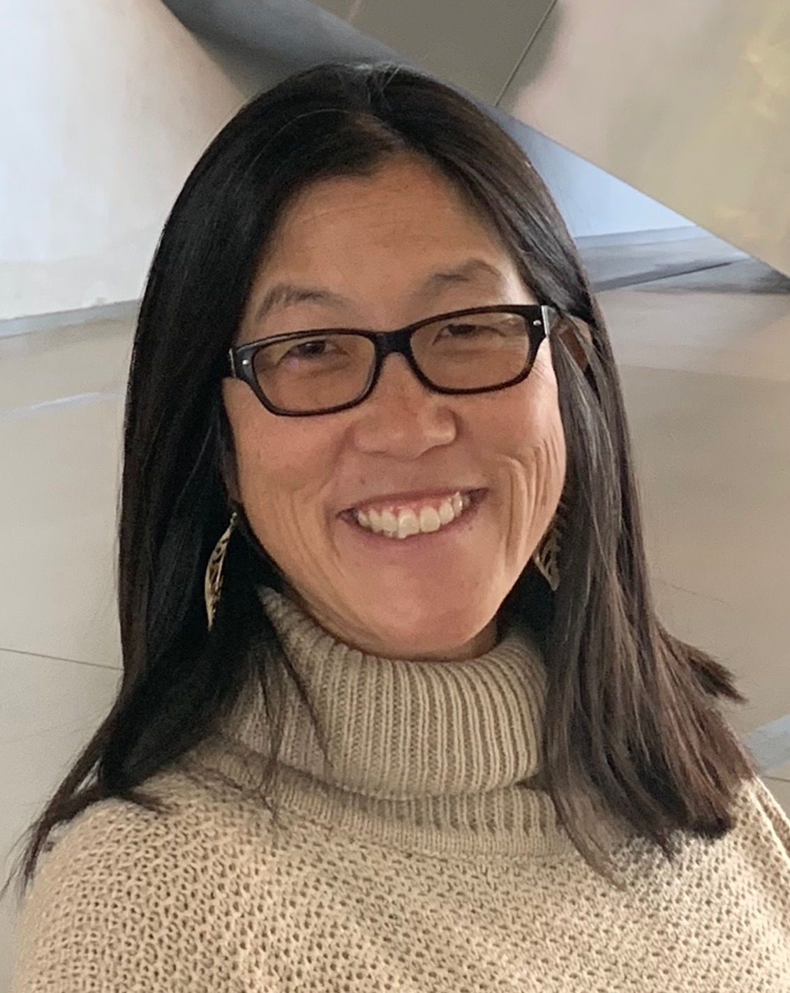 Dana Saito-Stehberger